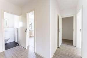 Modernes Reihenendhaus mit sonnigem Garten – Die vollständige Adresse der Immobilie erhältst du vom Anbieter., 51061 Stammheim, Köln – Vorschaubild 24