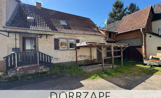 Handwerkerhaus mit weiterem Ausbaupotential, Scheune und Garten