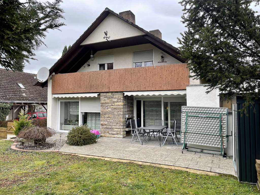Generationen-Haus für 2 Parteien in Singen Nord