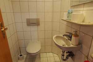 Schön umgebaute Kate mit Galerie und Kamin im Wohnzimmer, Garage und großem Garten – Dorfstrasse 21, 47559 Kleve (Kreis) – Vorschaubild 11