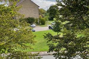 Idyllisch gelegene 4 Zimmerwohnung am Schloss von Wolfsburg – Die vollständige Adresse der Immobilie erhältst du vom Anbieter., 38448 Alt-Wolfsburg, Wolfsburg – Vorschaubild 23