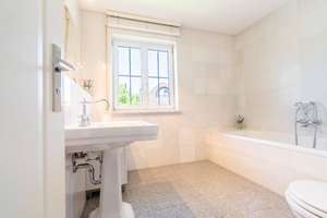 Ein Haus zum Verlieben – Neuwertige Doppelhaushälfte in ruhiger Lage von Laim mit großer Südterrasse – Die vollständige Adresse der Immobilie erhältst du vom Anbieter., 80686 Friedenheim, München – Vorschaubild 14