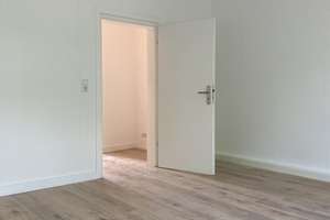 ***  Attraktive 1-Zimmerwohnung-sofort bezugfrei  *** – Sattlerstr 4, 42105 Elberfeld, Wuppertal – Vorschaubild 9