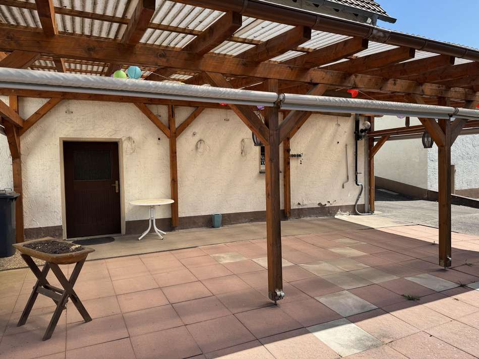 Überdachte Terrasse