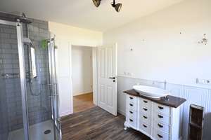 Wohnen mit Garten, Weitblick und Ruhe: Renoviertes Einfamilienhaus in Oberdürrbach – Die vollständige Adresse der Immobilie erhältst du vom Anbieter., 97080 Dürrbachtal, Würzburg – Vorschaubild 22