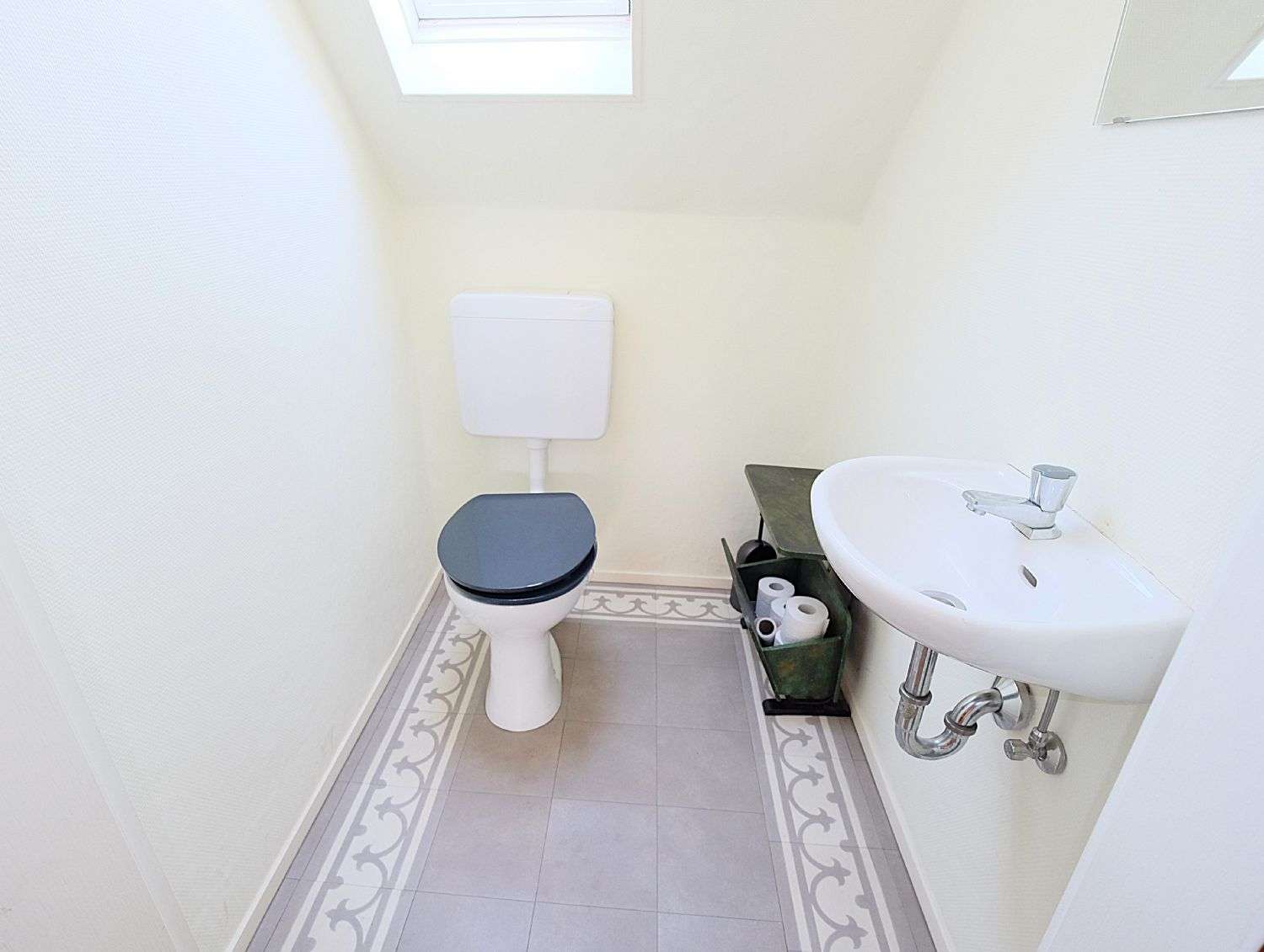 Immobilie in Kranenburg - Zum Wohnhaus umgebaute ehemalige Bauernkate auf 1050 qm großem Grundstück - Bild 1