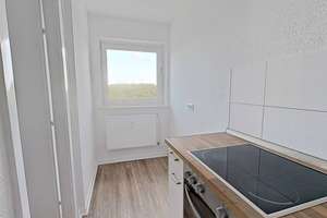 Modernes Single-Apartment mit BALKON und EBK – Pastor-Schröder-Str. 1, 24768 Rendsburg – Vorschaubild 3