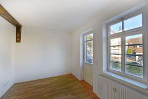Gemütliche 2-Zimmer Altbau-Wohnung in Vaihingen – Die vollständige Adresse der Immobilie erhältst du vom Anbieter., 70563 Vaihingen-Mitte, Stuttgart – Vorschaubild 6
