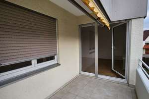 Gepflegte 4,5-Zimmer-Wohnung mit Balkon in ruhigem Mehrfamilienhaus – Reutlingen