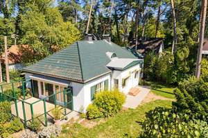 Exklusives Invest: 2.206m² Parkgrundstück in Berlin-Kladow m. Bauland-Reserve & vermietetem EFH