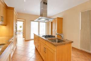 Bezugsfreier Bungalow mit Hobbyraum als 4. Zimmer in ruhiger Wohnlage – Die vollständige Adresse der Immobilie erhältst du vom Anbieter., 12524 Altglienicke, Berlin – Vorschaubild 9