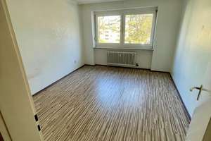 Helle 3-Zimmer-Wohnung mit Blick ins Grüne, überdachtem Balkon, Aufzug und TG in Nürnberg-Langwasser – Wettersteinstraße -, 90471 Langwasser Nordwest, Nürnberg – Vorschaubild 5