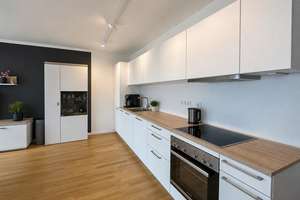 2-Zi.-Whg., 51,79 qm im 4. OG - SÜD STADT MITTE - ZUHAUSE MITTEN IN NEU-ULM – Die vollständige Adresse der Immobilie erhältst du vom Anbieter., 89231 Neu-Ulm – Vorschaubild 2