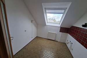 Top freistehender Bungalow mit Einliegerwohnung – Die vollständige Adresse der Immobilie erhältst du vom Anbieter., 64521 Groß-Gerau – Vorschaubild 32