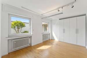 großzügiger Bungalow # beliebte Lage Bonn Castell # – Die vollständige Adresse der Immobilie erhältst du vom Anbieter., 53111 Bonn-Castell, Bonn – Vorschaubild 14