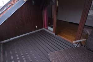 Großzügige Wohnung mit Dachterrasse und Kamin