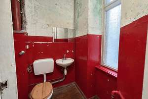 Gestaltungspotenzial im ruhigen Seitenflügel – 1,5 Zimmer mit Dielen und flexiblem Grundriss – Die vollständige Adresse der Immobilie erhältst du vom Anbieter., 12043 Neukölln (Ortsteil), Berlin – Vorschaubild 12