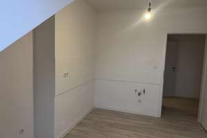 DOMINI bietet: Aachen-City! Dachgeschosswohnung mit separater Küche..! – Hein Janssen Str. 10, 52070 Jülicher Straße, Aachen – Vorschaubild 4