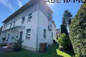 ***Charmantes Reiheneckhaus in Heidenheim – Sonniger Garten, viel Platz & familienfreundliche Lage** – Heidenheim (Kreis) – Vorschaubild 1