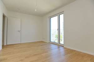 IPANEMA - helle 4 Zimmer mit 2 Bädern, EBK und Parkett – Sydneystraße 30, 22297 Winterhude, Hamburg – Vorschaubild 5