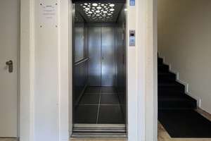 # KR-Bockum: Ruhige Lage in zweiter Reihe. Gr. 2-3-Zi.Whg.+Aufzug+gr. Balkon+TG  – Die vollständige Adresse der Immobilie erhältst du vom Anbieter., 47800 Bockum, Krefeld – Vorschaubild 5