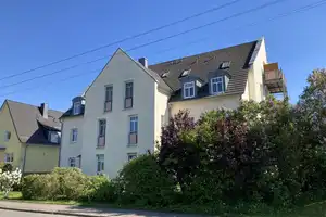 Einraumwohnung mit EBK in ruhiger Lage – Kieselhausenstr. 22, 9117 Chemnitz – Vorschaubild 1