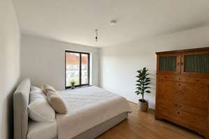 Moderne 4-Zimmer-Wohnung in Berlin-Wilmersdorf - ca. 97 m², 6. OG, inkl. Einbauküche, 2 Bäder – Die vollständige Adresse der Immobilie erhältst du vom Anbieter., 10715 Wilmersdorf, Berlin – Vorschaubild 3