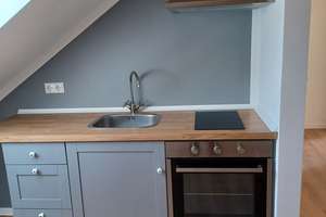 Helle, renovierte 2-Zimmer-Dachgeschosswohnung in zentraler Lage – Willstraße 8, 90429 Bärenschanze, Nürnberg – Vorschaubild 2
