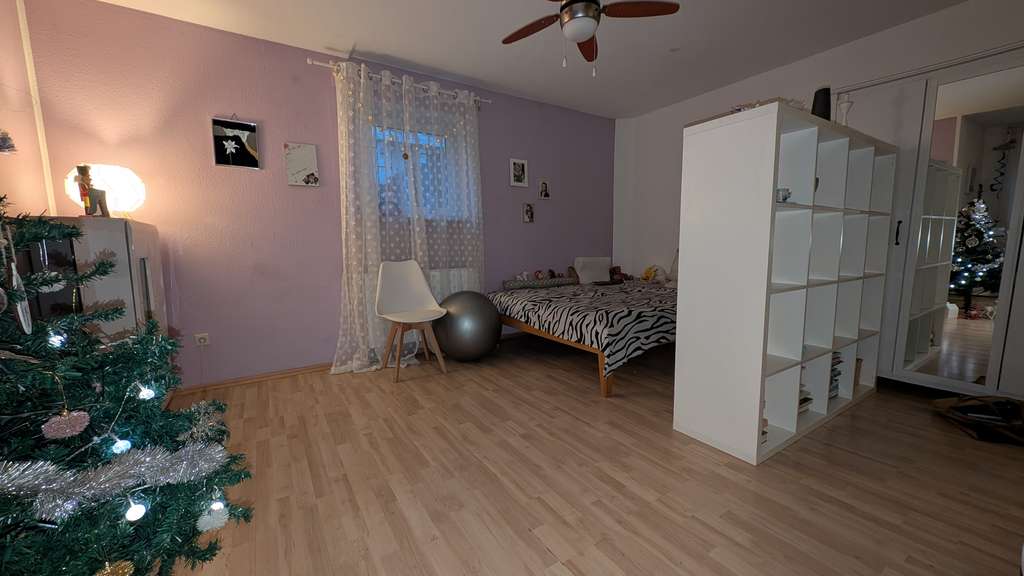 Immobilie in Freiburg im Breisgau - Charmante 1-Zimmer-Wohnung mit Wohlfühlcharakter - Bild 2