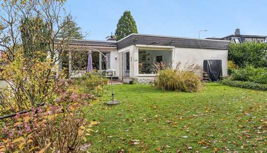 Bild von Attraktiver Bungalow in Kelkheim – gepflegte Immobilie mit Garten, Garage und soliden Mietern