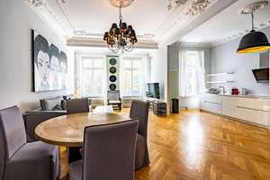 Stilvolles Gründerzeithaus in Charlottenburg: Moderne 2-Zimmer-Wohnung – Die vollständige Adresse der Immobilie erhältst du vom Anbieter., 10627 Charlottenburg, Berlin – Vorschaubild 3
