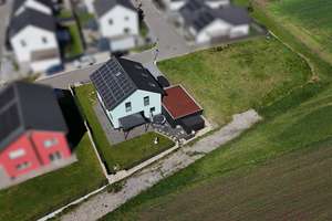 Attraktives Einfamilienhaus mit traumhaften Blick in die Natur – Die vollständige Adresse der Immobilie erhältst du vom Anbieter., 74564 Crailsheim – Vorschaubild 4