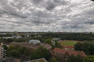 Fritz Tower -1-Zimmer-Wohnung mit toller Aussicht im 13. OG – Lehrter Straße 24b, 10557 Moabit, Berlin – Vorschaubild 5