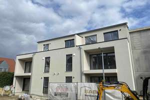 Penthouse-Feeling mit toller Dachterrasse
Neubau im 2. OG in Ingolstadt-Mailing
mit TG und Aufzug! – Brunellenstraße 8, 85055 Mailing, Ingolstadt – Vorschaubild 17