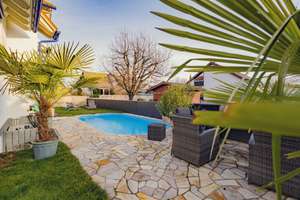 Exklusives Wohnerlebnis in Breisach mit Pool, Kamin, Solar & viel Komfort – Die vollständige Adresse der Immobilie erhältst du vom Anbieter., 79206 Breisach am Rhein – Vorschaubild 25
