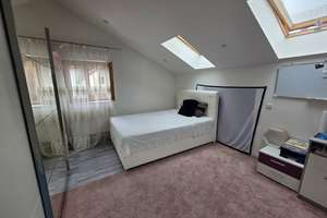 4-Zimmer-Haus mit Jacuzzi-Wellness & Terrasse – zentral in Neumarkt-St. Veit – Die vollständige Adresse der Immobilie erhältst du vom Anbieter., 84494 Neumarkt-Sankt Veit – Vorschaubild 12