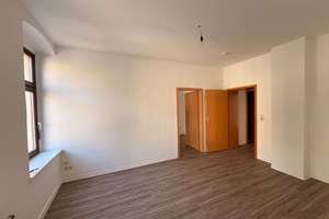 Helle 3 Zimmerwohnung mit Balkon und Aufzug! – Müllerstraße 13, 9113 Schloßchemnitz, Chemnitz – Vorschaubild 9