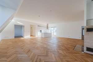 Dachgeschosswohnung inkl. Aufdachterrasse nahe Ludwigkirchplatz - provisionsfrei