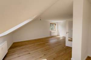 Sofort bezugsfrei nach Renovierung | Findorff | Garage | provisionsfrei | nahe Bürgerpark – Dresdener Straße 15, 28215 Weidedamm, Bremen – Vorschaubild 2