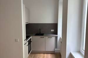 Frisch sanierte 2‑Zimmer‑Oase Friedrichshain – Friedenstraße 96, 10249 Friedrichshain, Berlin – Vorschaubild 6