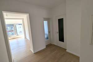 2-Zi.-Whg. (Rücklage ca. 16.600,- €) modernisiert und mit Balkon in Pempelfort – Die vollständige Adresse der Immobilie erhältst du vom Anbieter., 40479 Pempelfort, Düsseldorf – Vorschaubild 3
