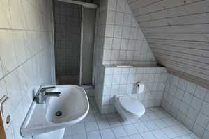 Freistehendes Einfamilienhaus auf großzügigem Grundstück! – Breisgau-Hochschwarzwald (Kreis) – Vorschaubild 12