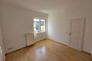 Lichtdurchflutete 3 Zimmer Wohnung im Herzen  von Bonn Kessenich mit Einbauküche! – Im Sonnenpütz 14, 53129 Dottendorf, Bonn – Vorschaubild 10