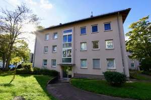 Wiesbaden, Frankfurter Straße direkt am JoHo Krankenhaus, 3 ZKBB-ETW mit Gartenanteil und Garage – Die vollständige Adresse der Immobilie erhältst du vom Anbieter., 65189 Südost, Wiesbaden – Vorschaubild 1