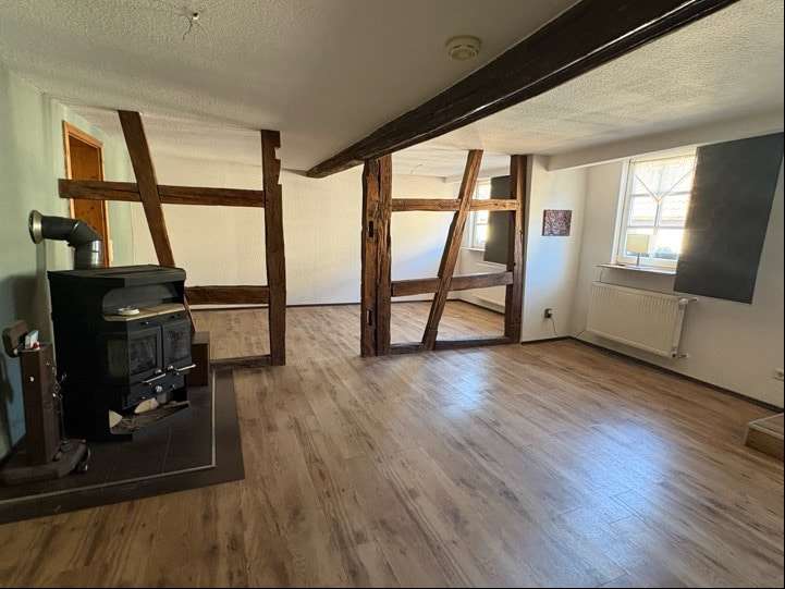 Immobilie in Annweiler am Trifels - Sehr gepflegtes Reihenhaus in Annweiler (Denkmalschutz) - Bild 0