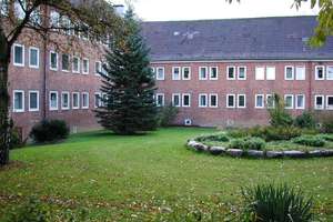Studenten und Rentner aufgepasst! Günstige Wohnung in Gaarden – Blitzstr. 22, 24143 Gaarden-Ost, Kiel – Vorschaubild 1