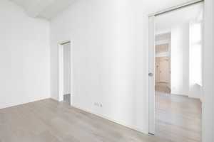 Samariterkiez, Friedrichshain: Saniertes Industrie-Loft mit 2 Zimmer, Balkon, hohen Decken – Berlin – Vorschaubild 19