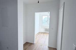 Helle, modern kernsanierte 4,5-Zimmer-Wohnung mit großem Balkon im 1. OG in Duisburg-Kaßlerfeld – Auf der Höhe 5, 47059 Kaßlerfeld, Duisburg – Vorschaubild 8