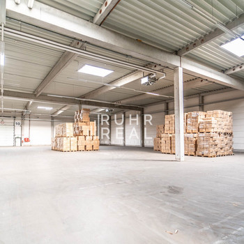 Ihre Lager- und Logistikfläche in Köln | gute Verkehrsanbindung | Rampen | RUHR REAL