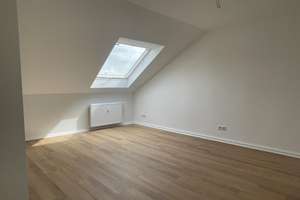 Kernsanierte Wohnung in Eller, 3-Zimmer